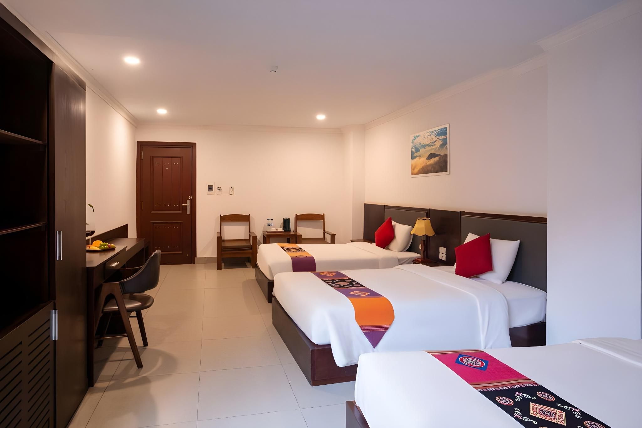 Room with 3 Single Beds