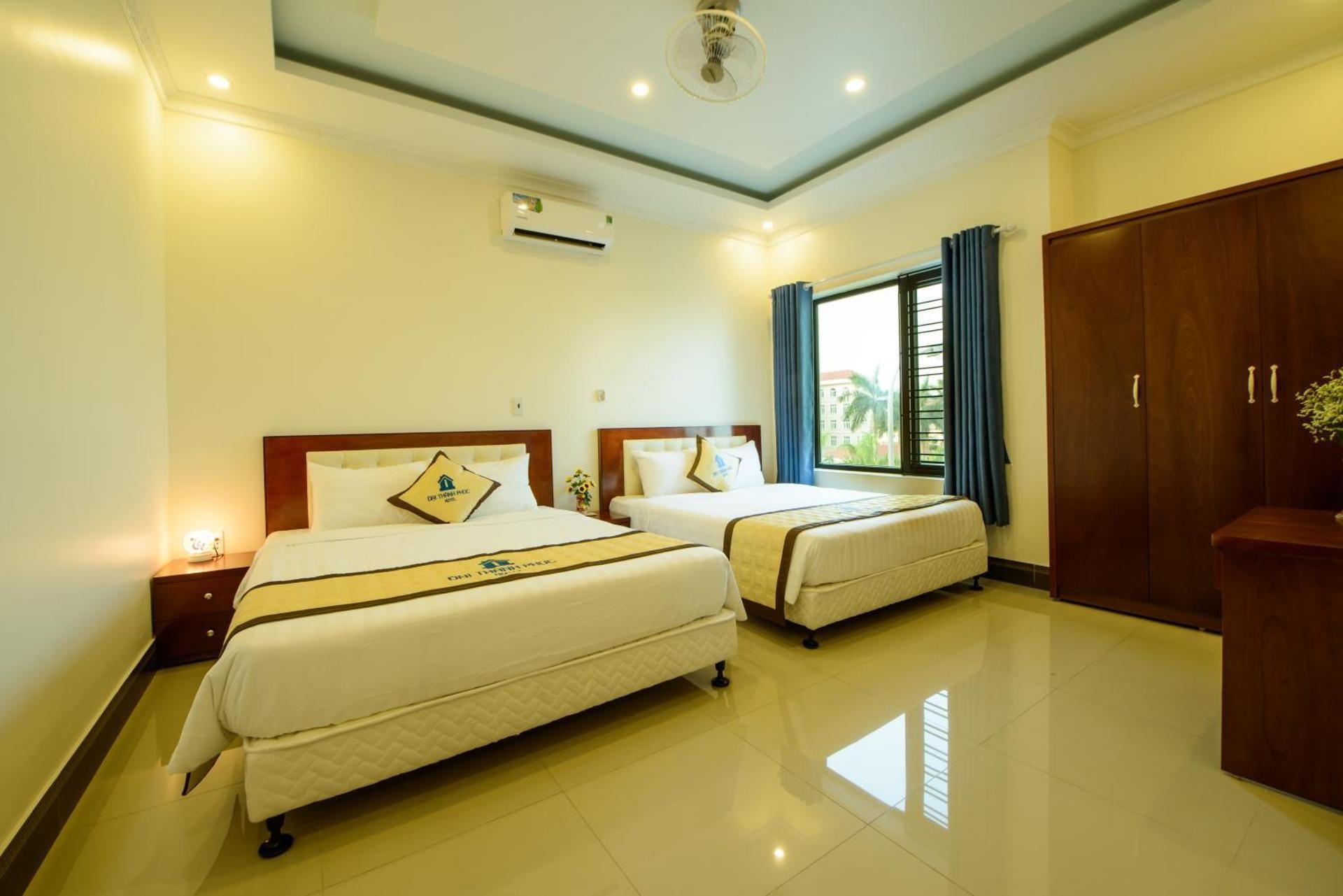 King Room with Two King Beds