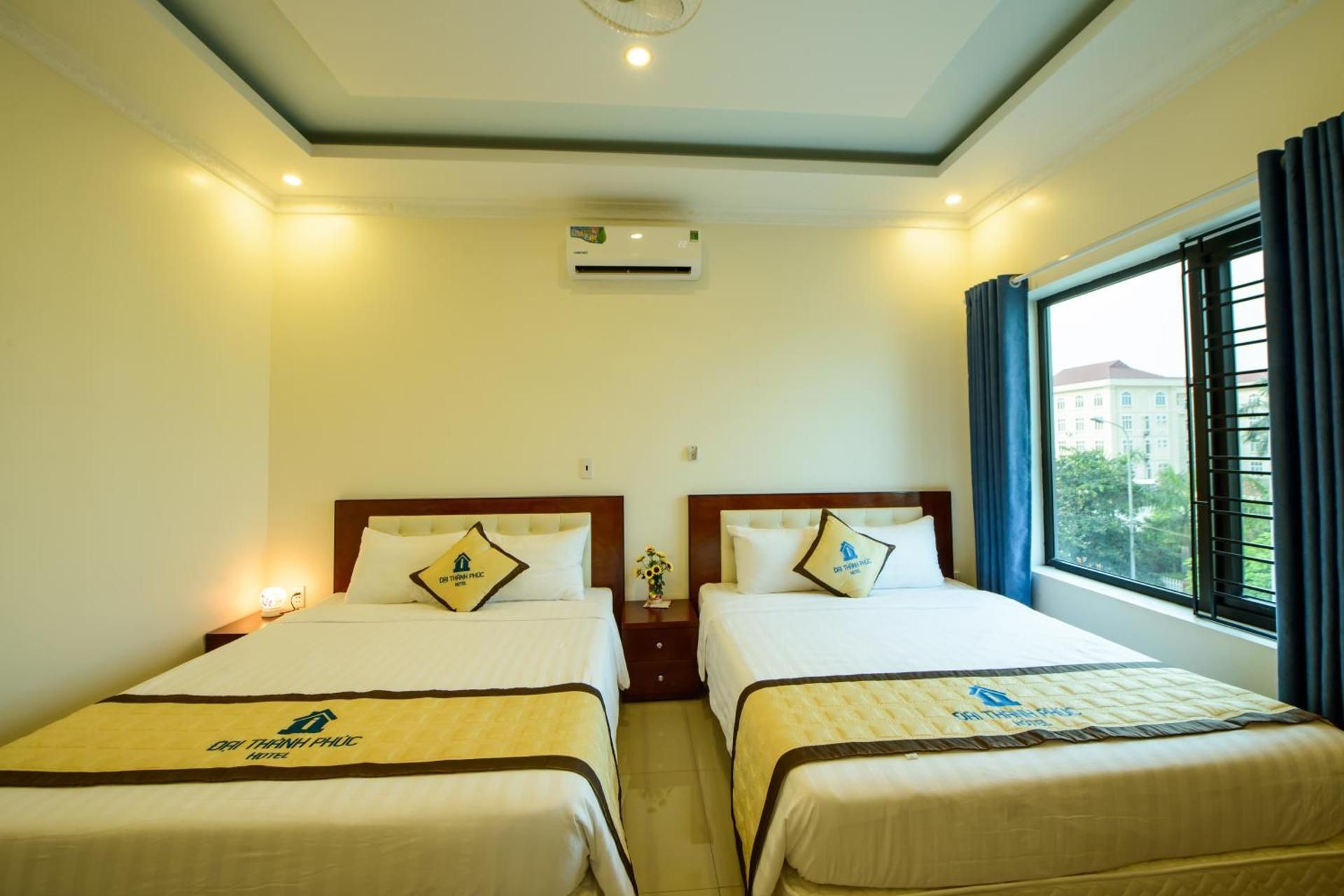 King Room with Two King Beds