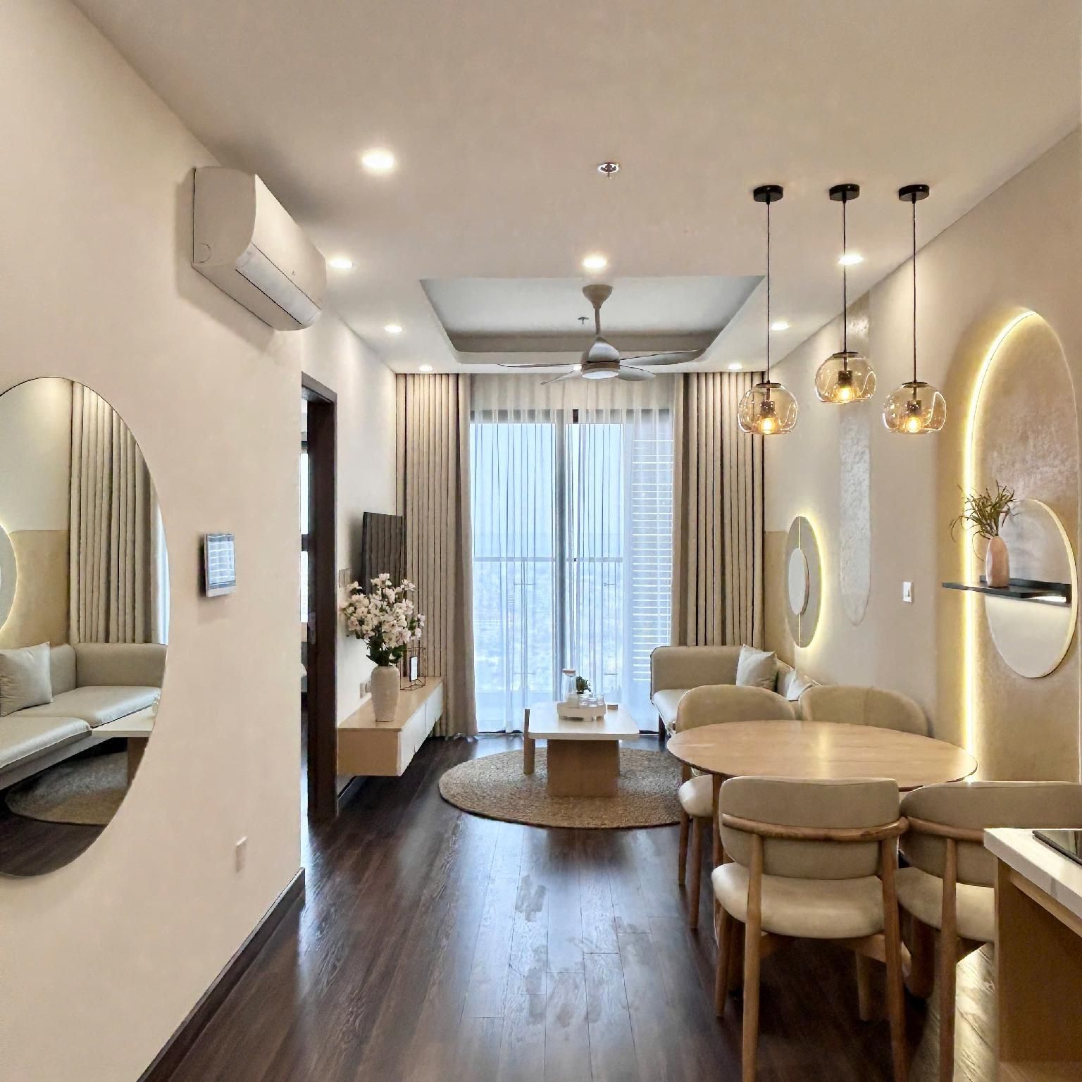Pi & Pu Apartment- Hoang Huy Commerce 2 Bedrooms, 2 Bathroom Suite with Accessible Shower 2