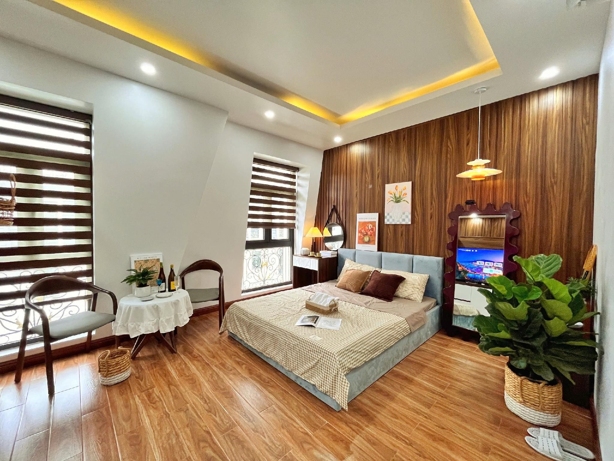 Junior Suite with King Bed