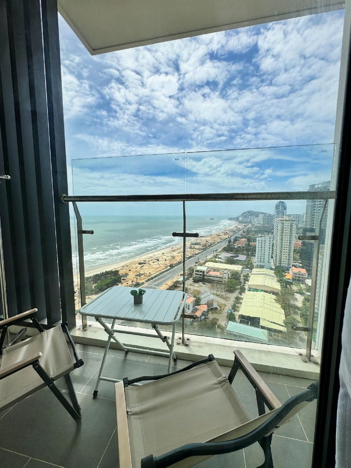 1-Bedroom Apartment Partial Sea View