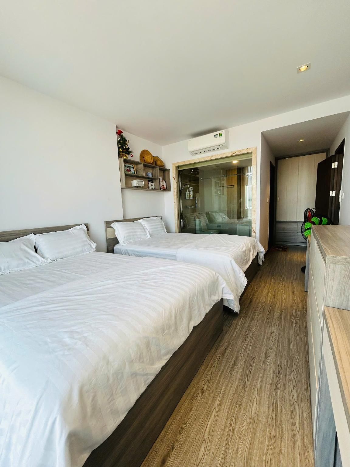 1-Bedroom City View Apartment