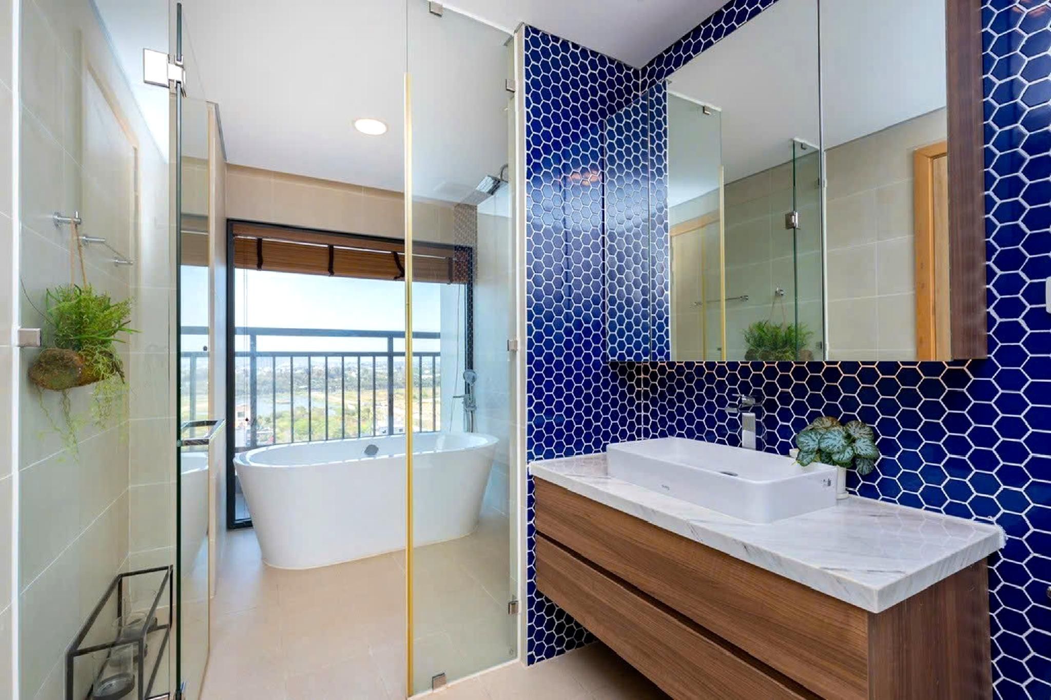 3-Bedroom Ocean View Apartment