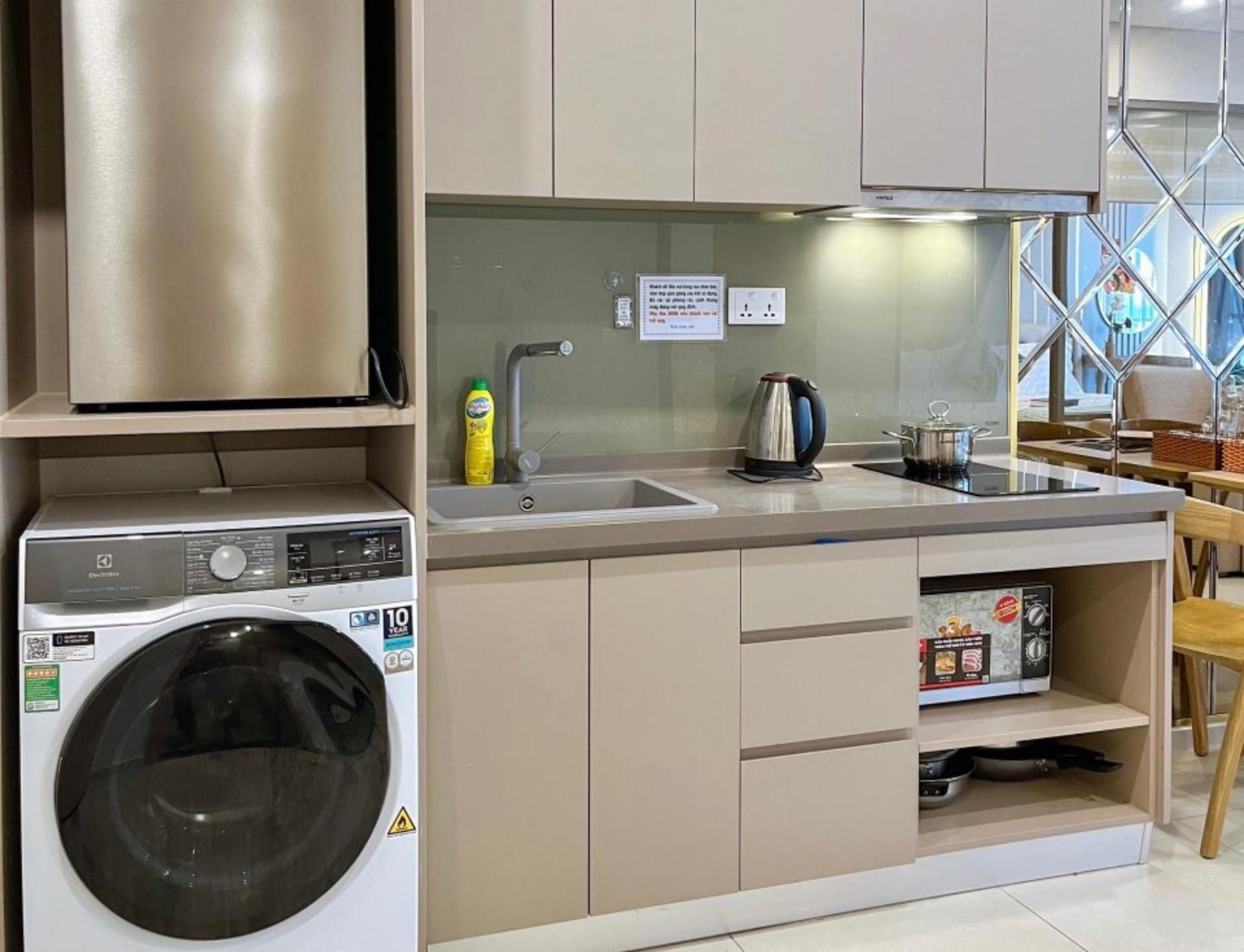 Two-Bedroom Apartment with Balcony and Terrace