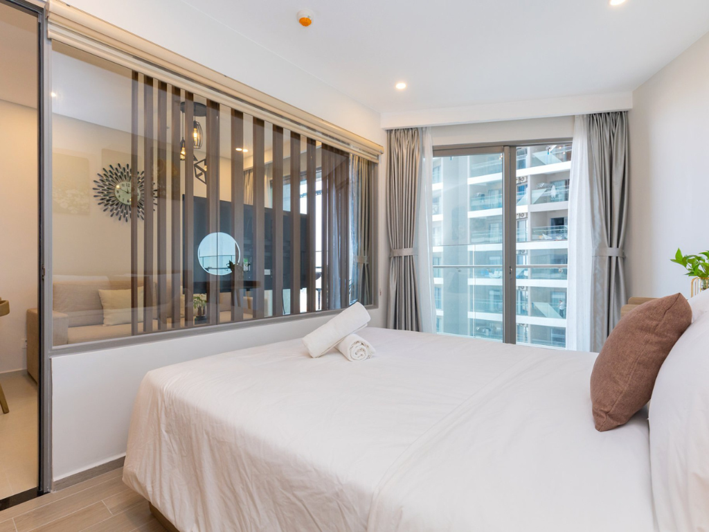 2-Bedroom Apartment with Balcony