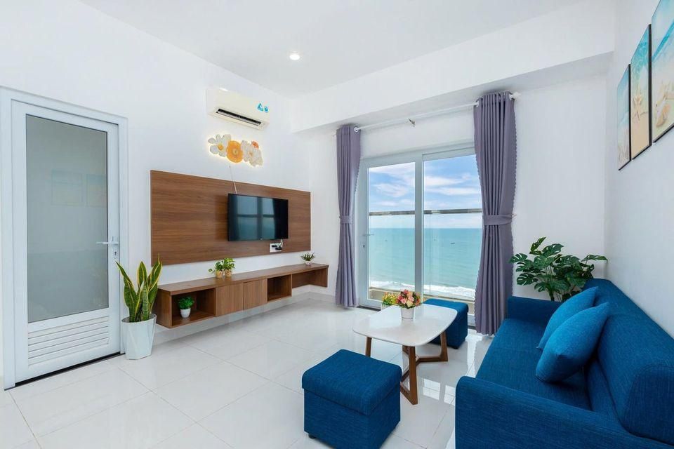 Two-Bedroom Apartment with Ocean View