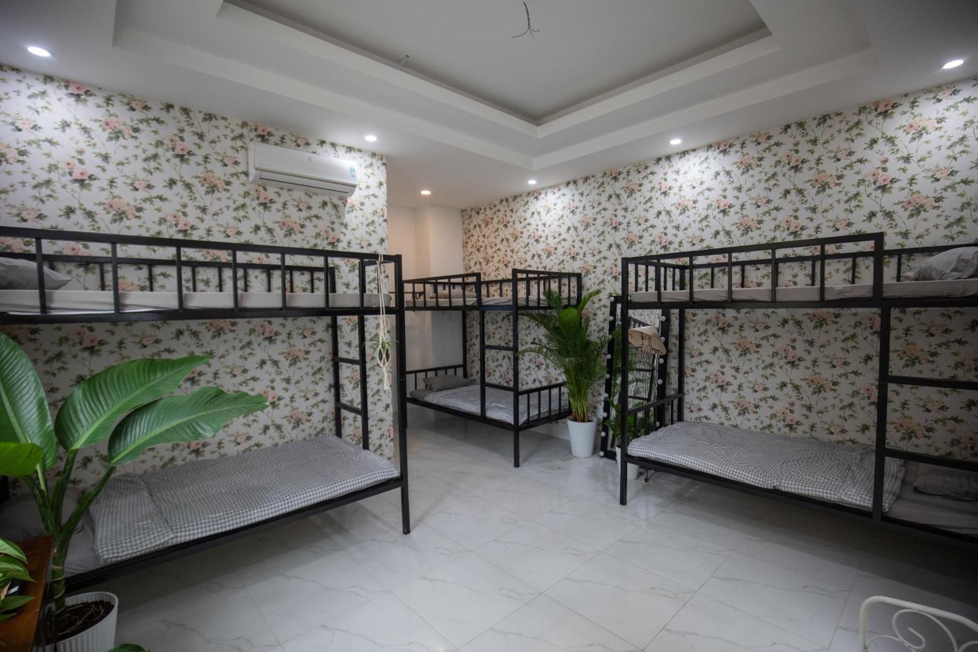 Vungtau Surf House - Hostel Surf Camp Bed in 6-Bed Female Dormitory Room