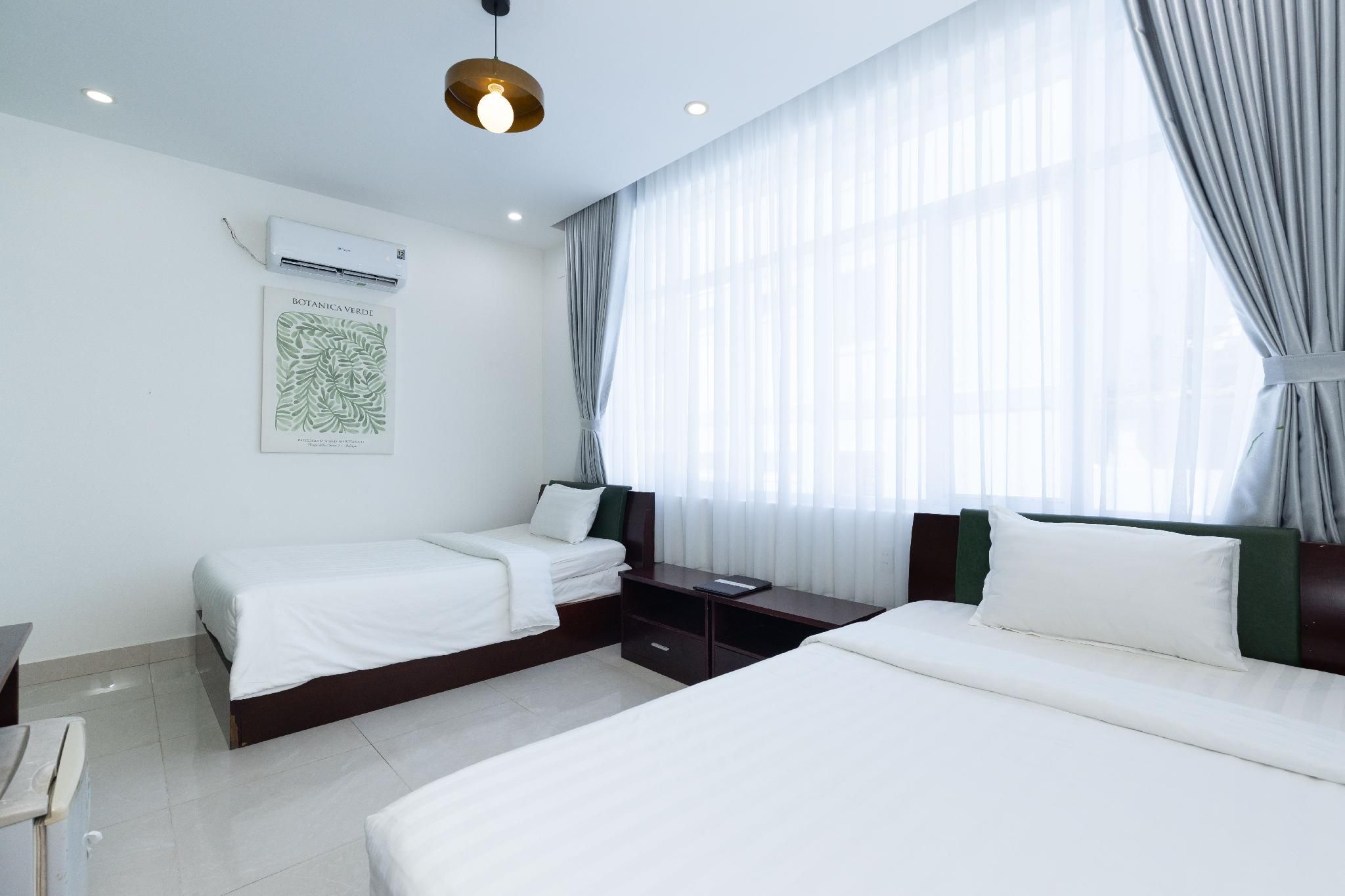 Twin Room City View
