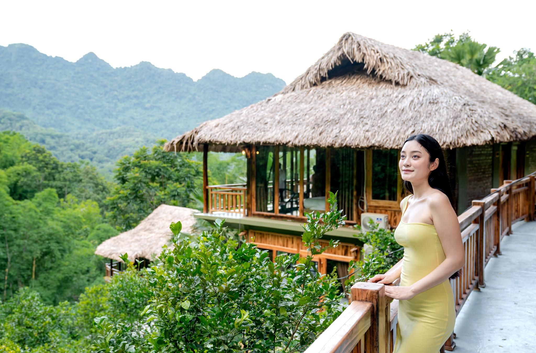 Jungle Experience Bungalow with 2 Double Beds