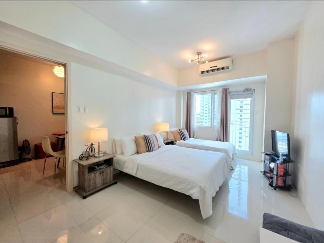 Two-Bedroom Apartment with Pool View