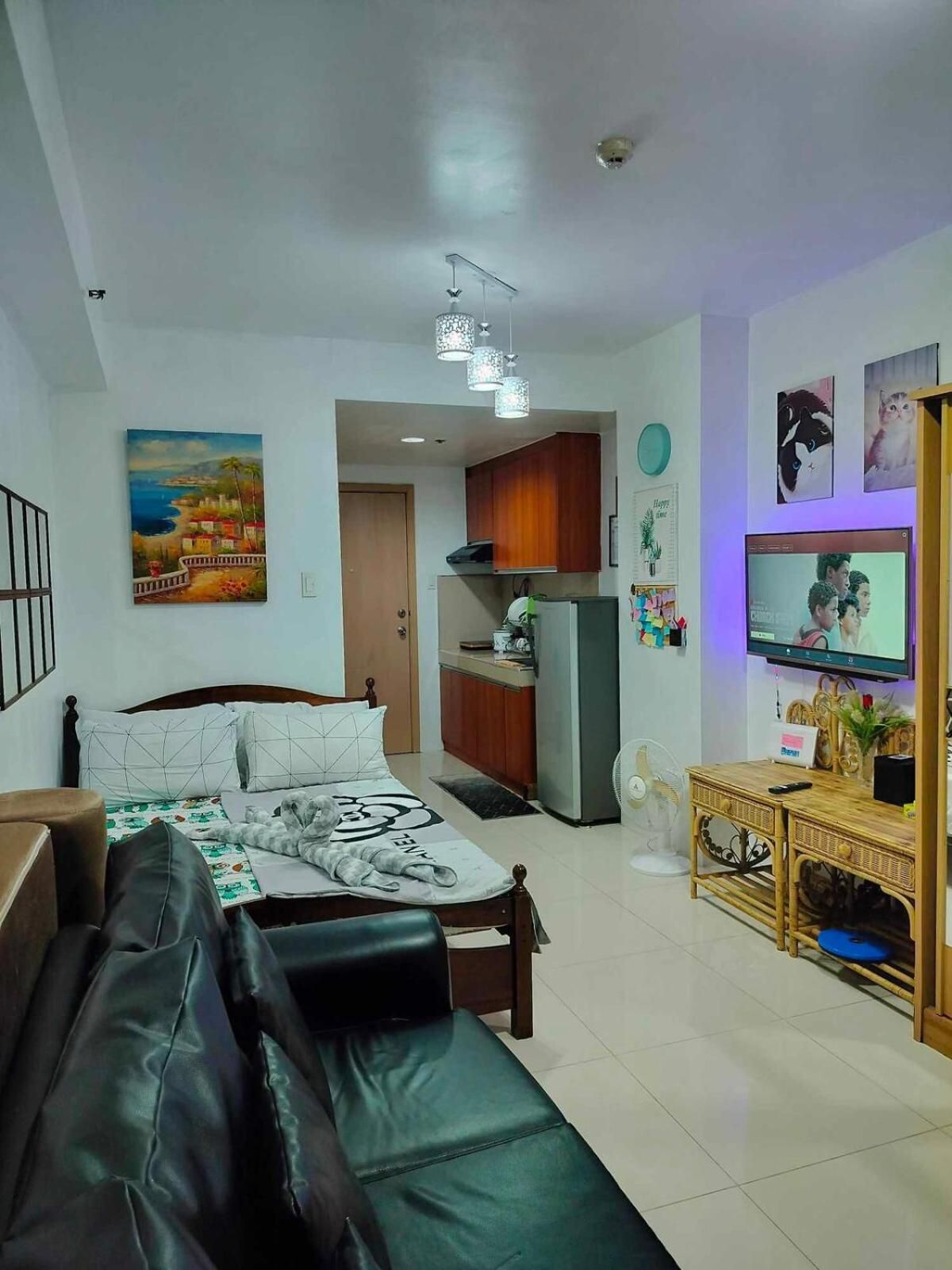 Studio Apartment