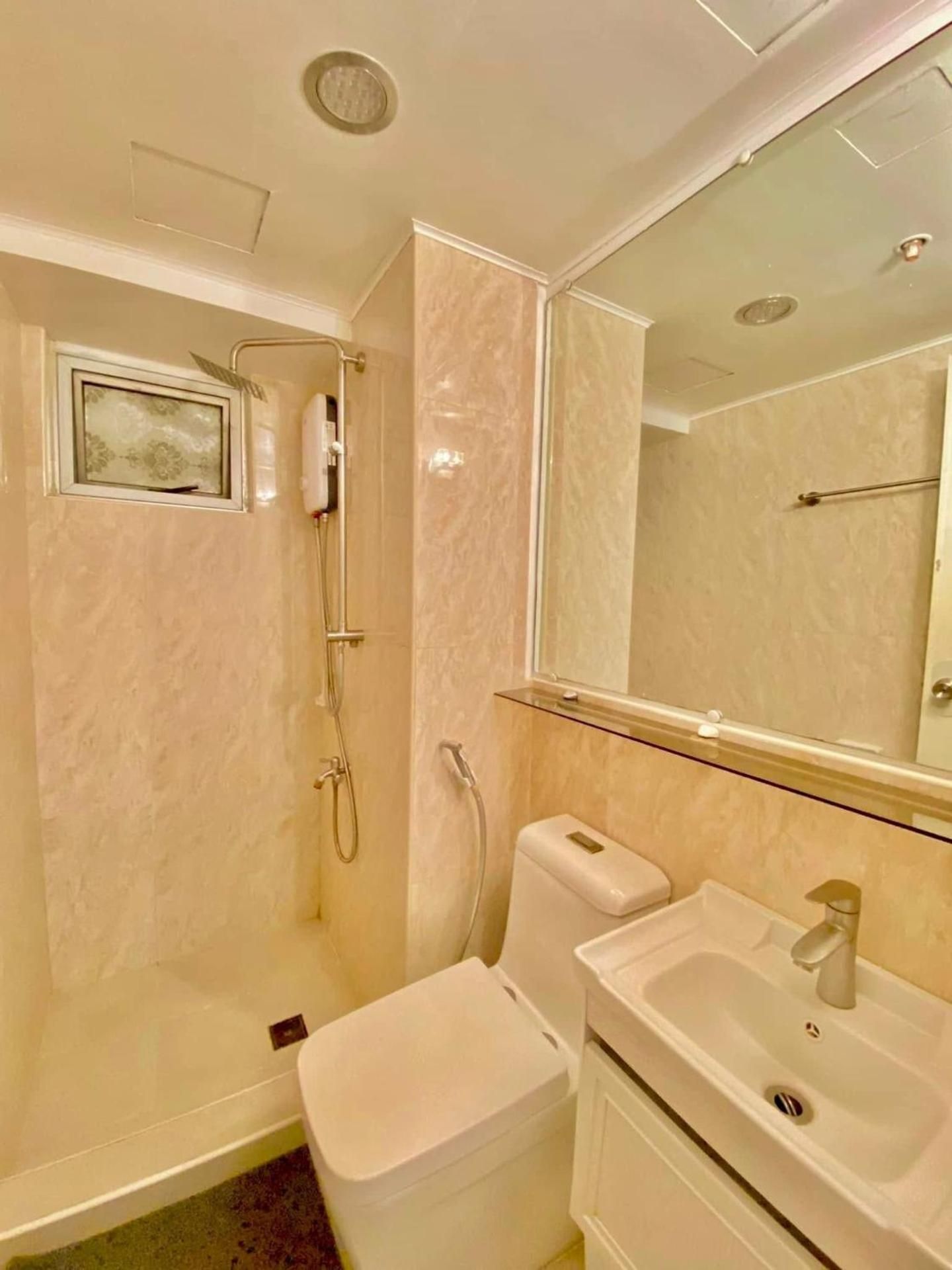 Condo in Manila