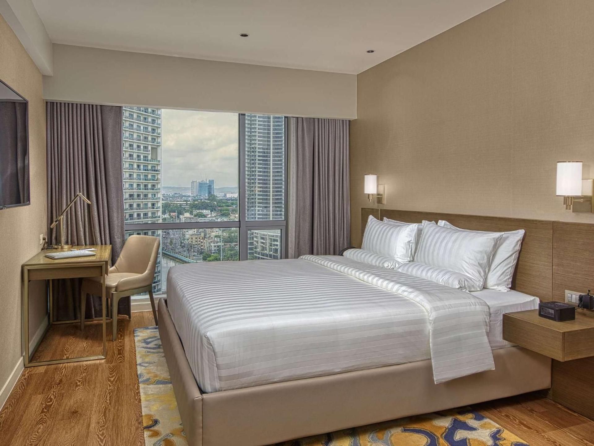 Suite with City View