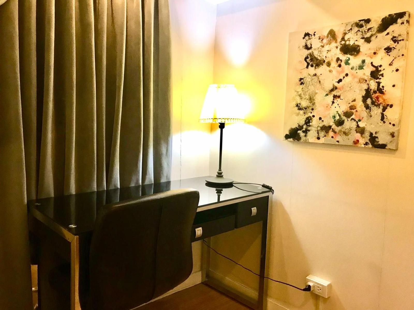 MaxStays - Max Home @Fort Victoria Tower A Queen Studio