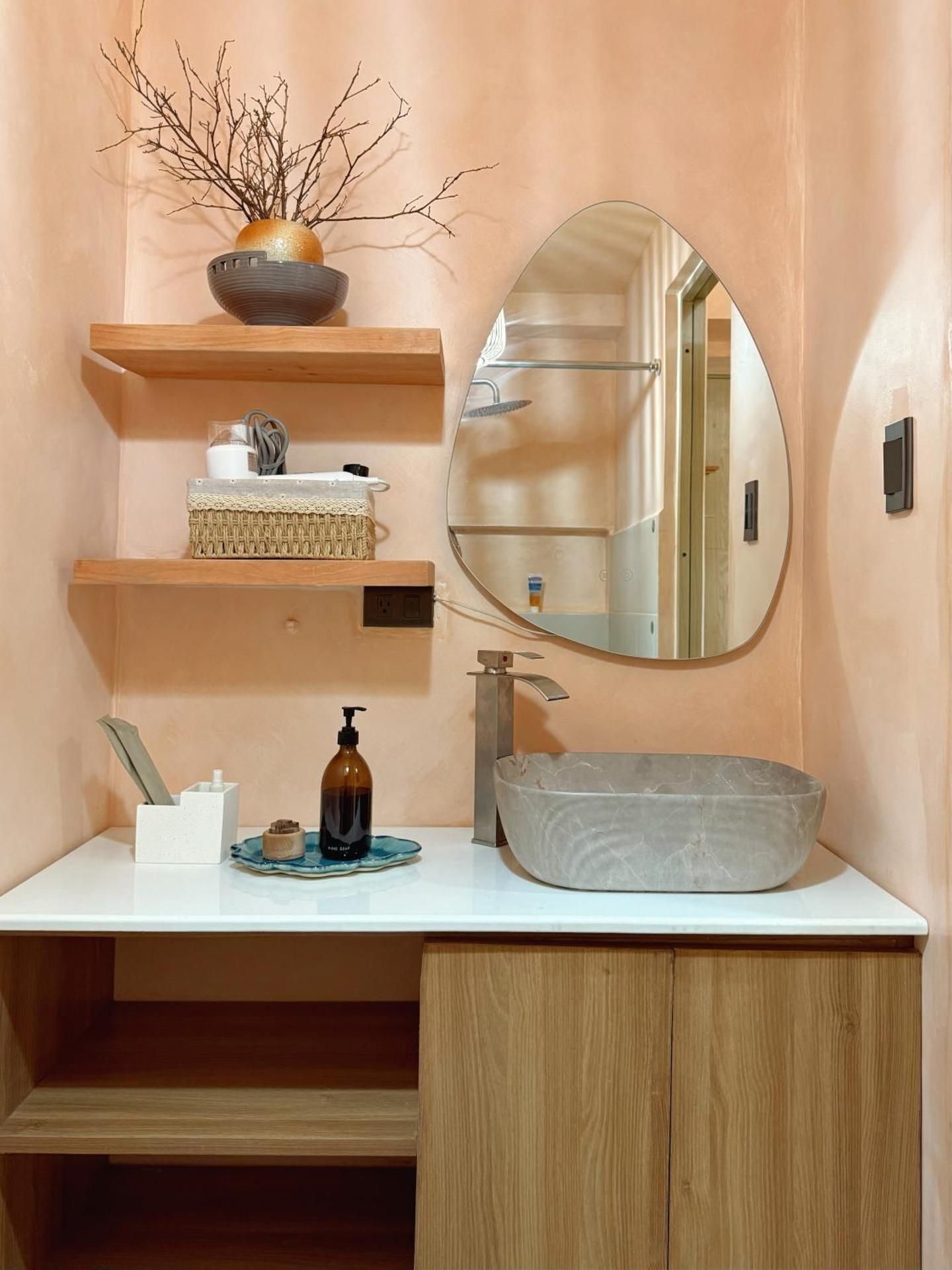 Studio Apartment with Balcony