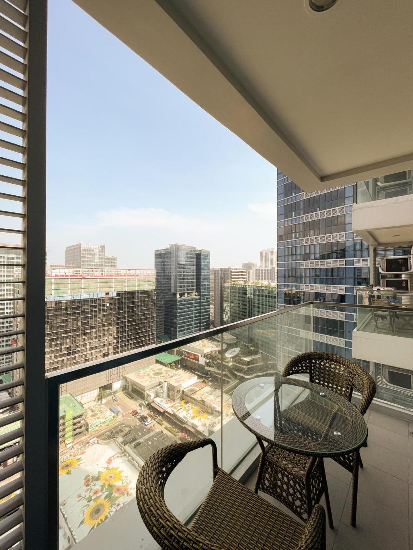 Apartment with Balcony