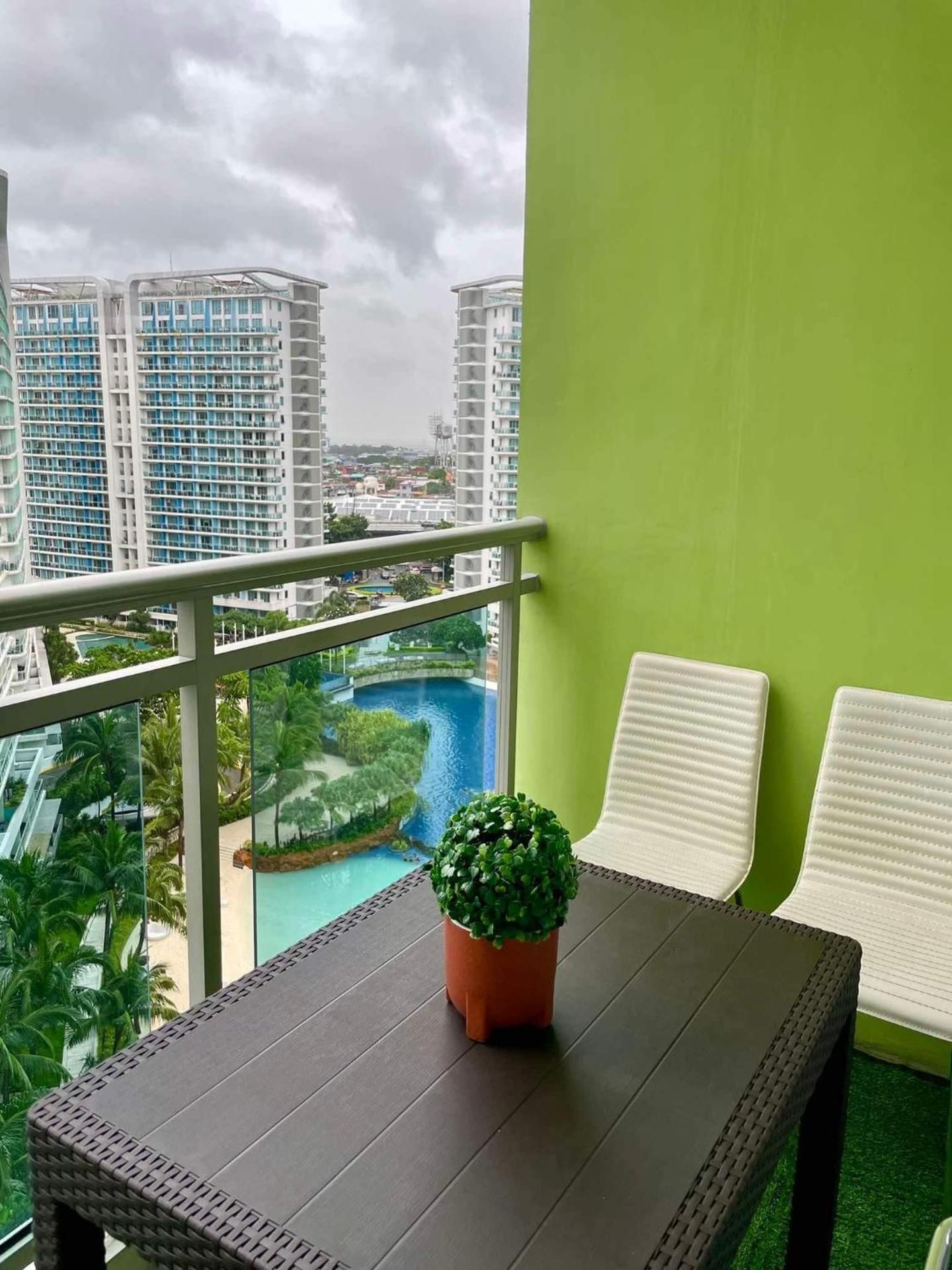Studio with Pool View