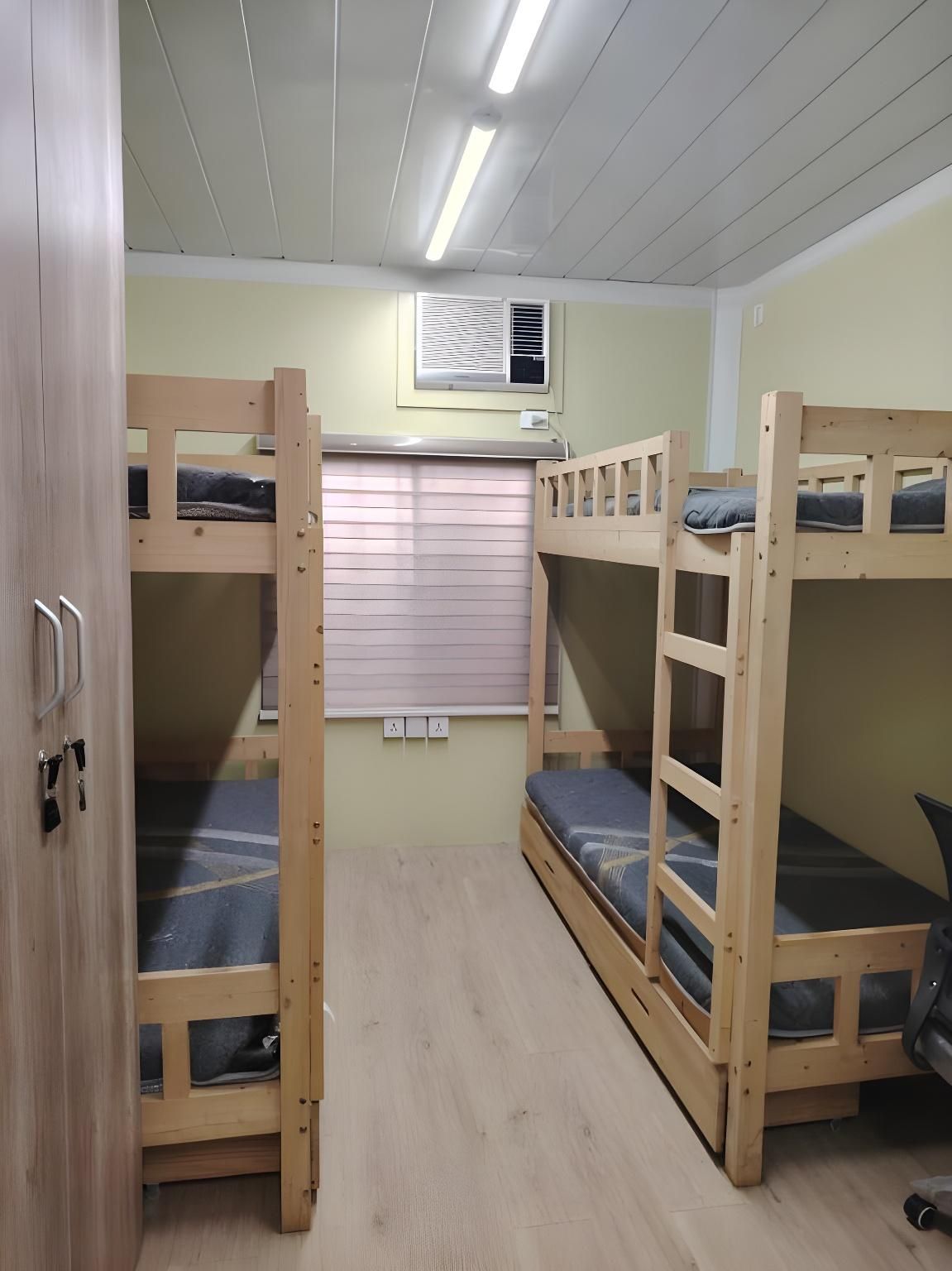 Sunrise Dormitel Family Room