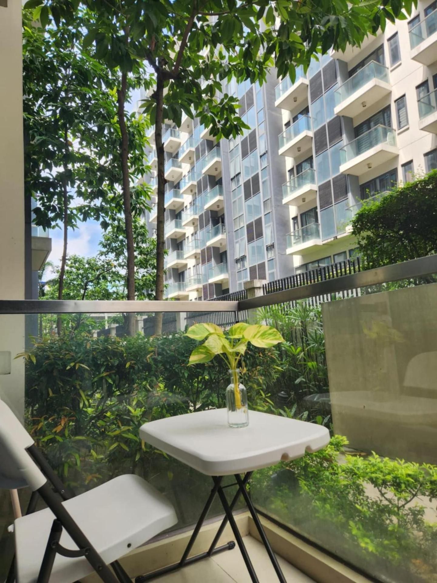 Studio with Balcony