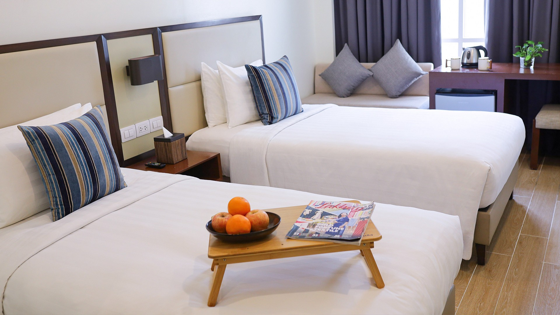 Private Rooms in Historic Manila Chinatown 2 Beds with Garden View