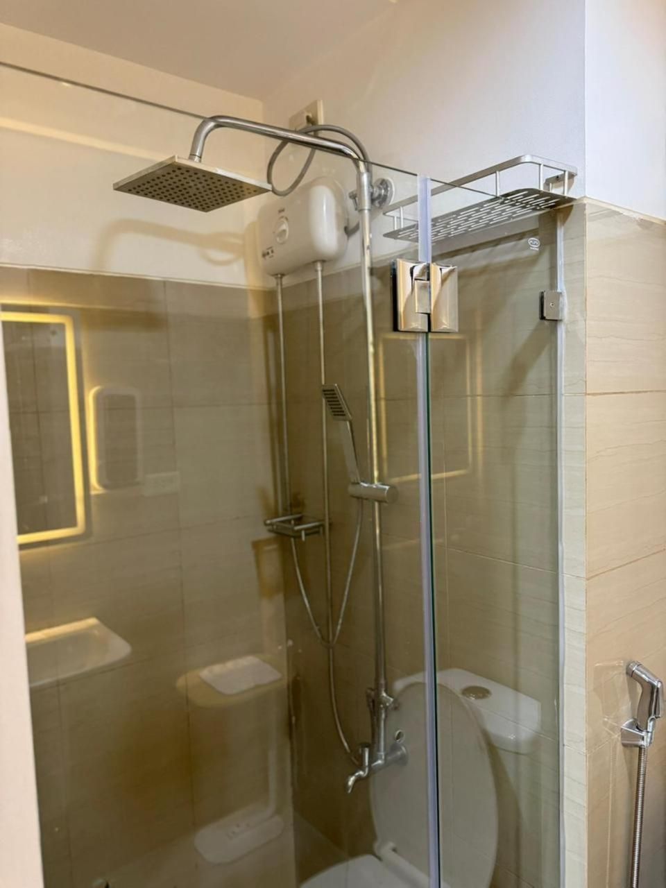 Suite with Pool View