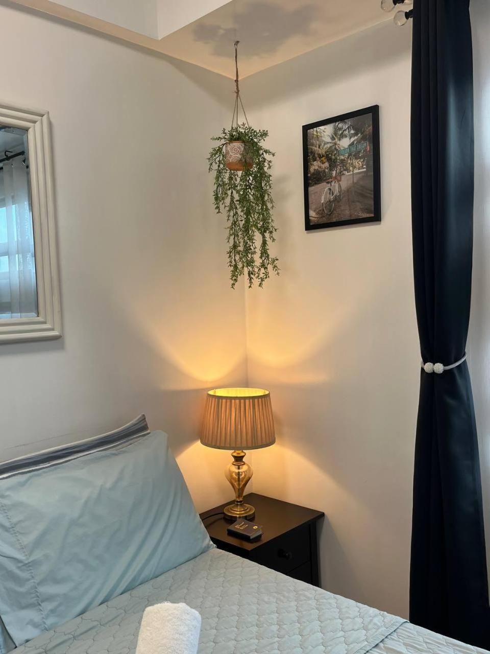 Studio Apartment with Queen Bed