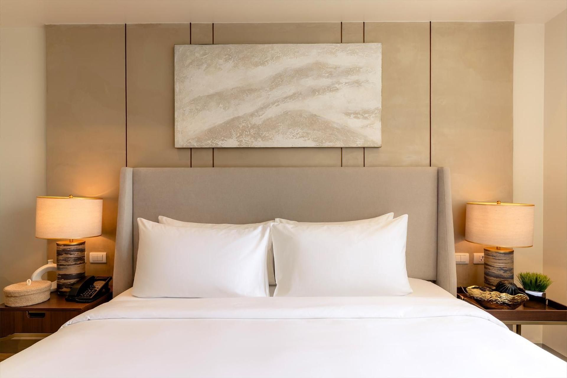 1BR Modern Unit Near Manila Bay & Airport