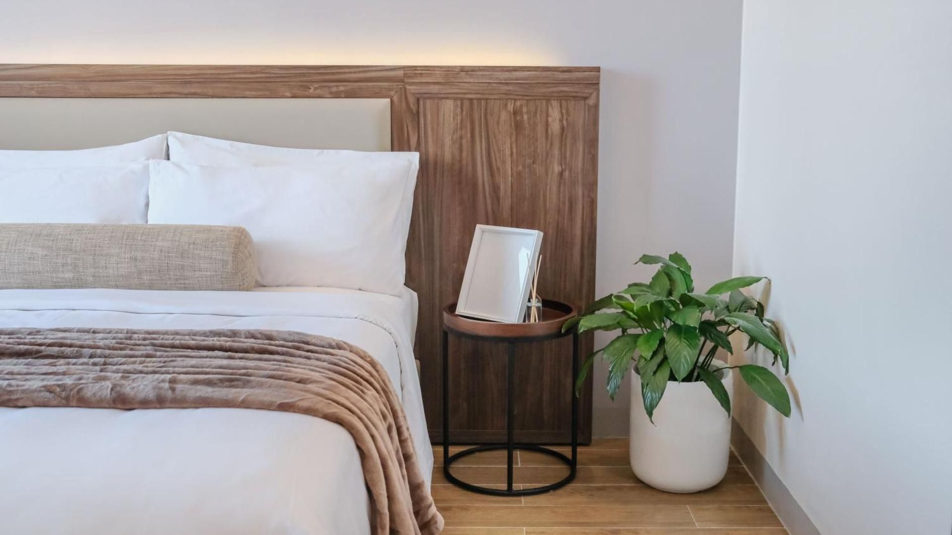 PWD Room near NAIA Manila Bay, Entertainment City