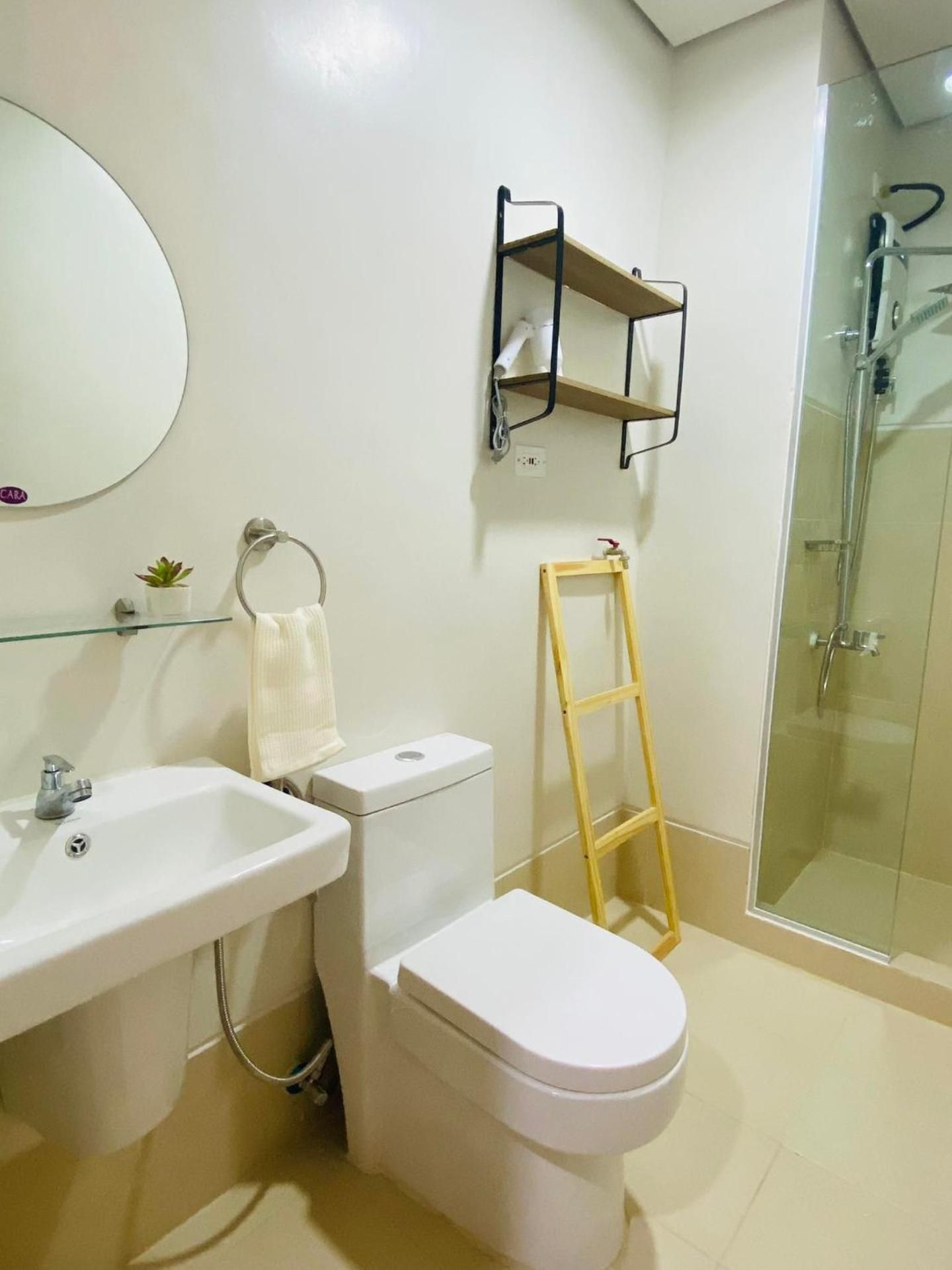 Two-Bedroom Deluxe Apartment