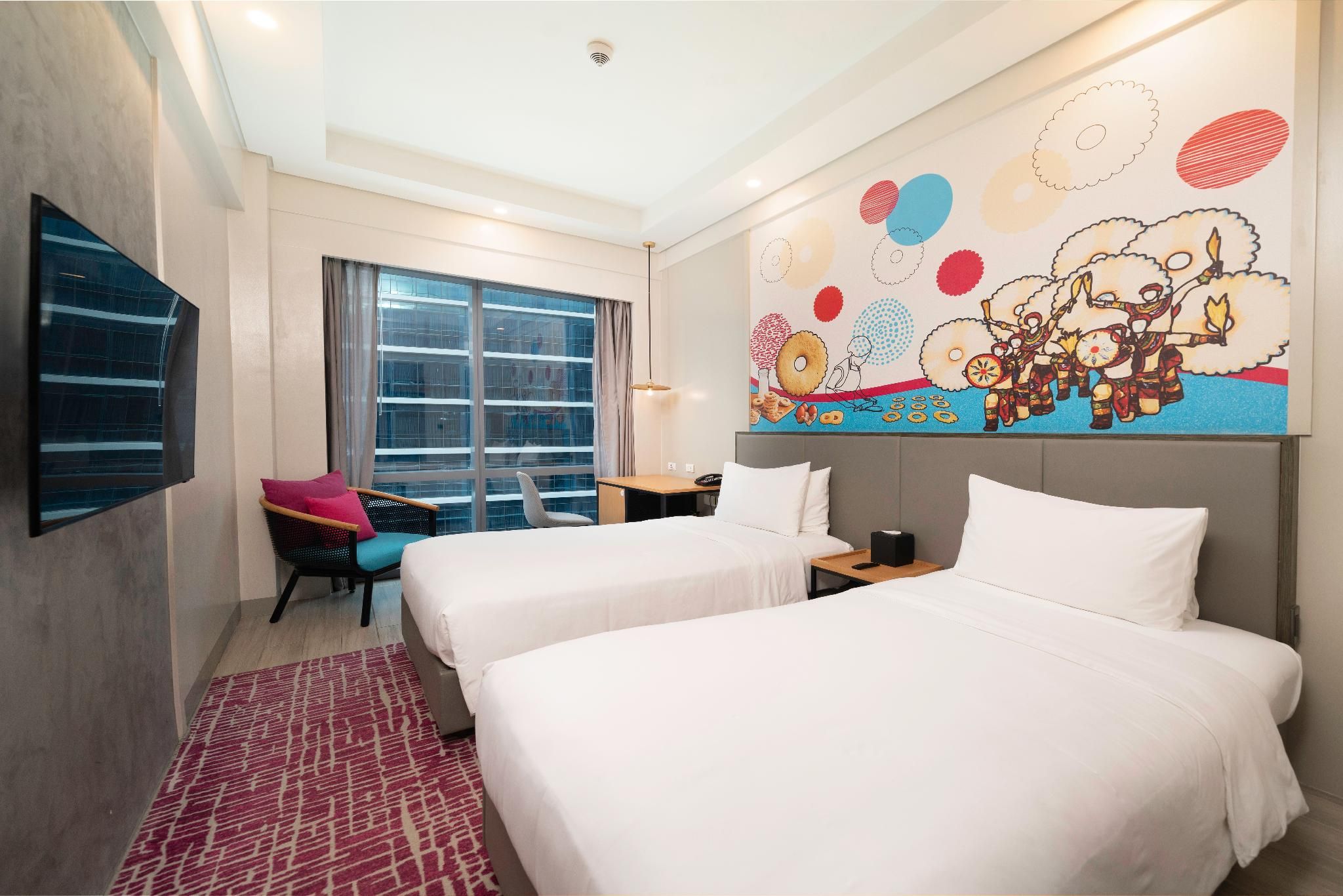 Newtown Rm with Twin Beds