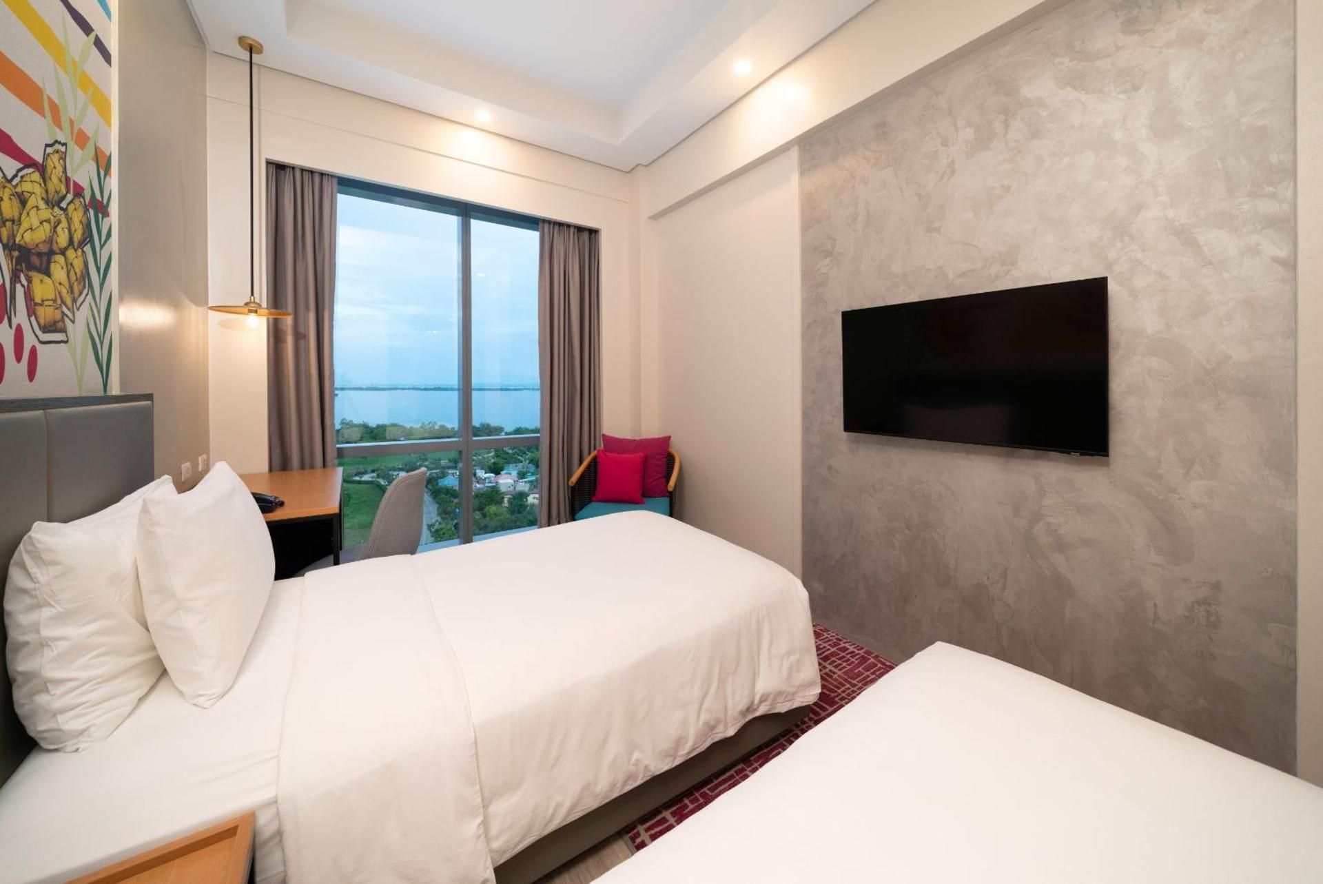 Twin Beds Near Mactan Newtown Beach Cebu