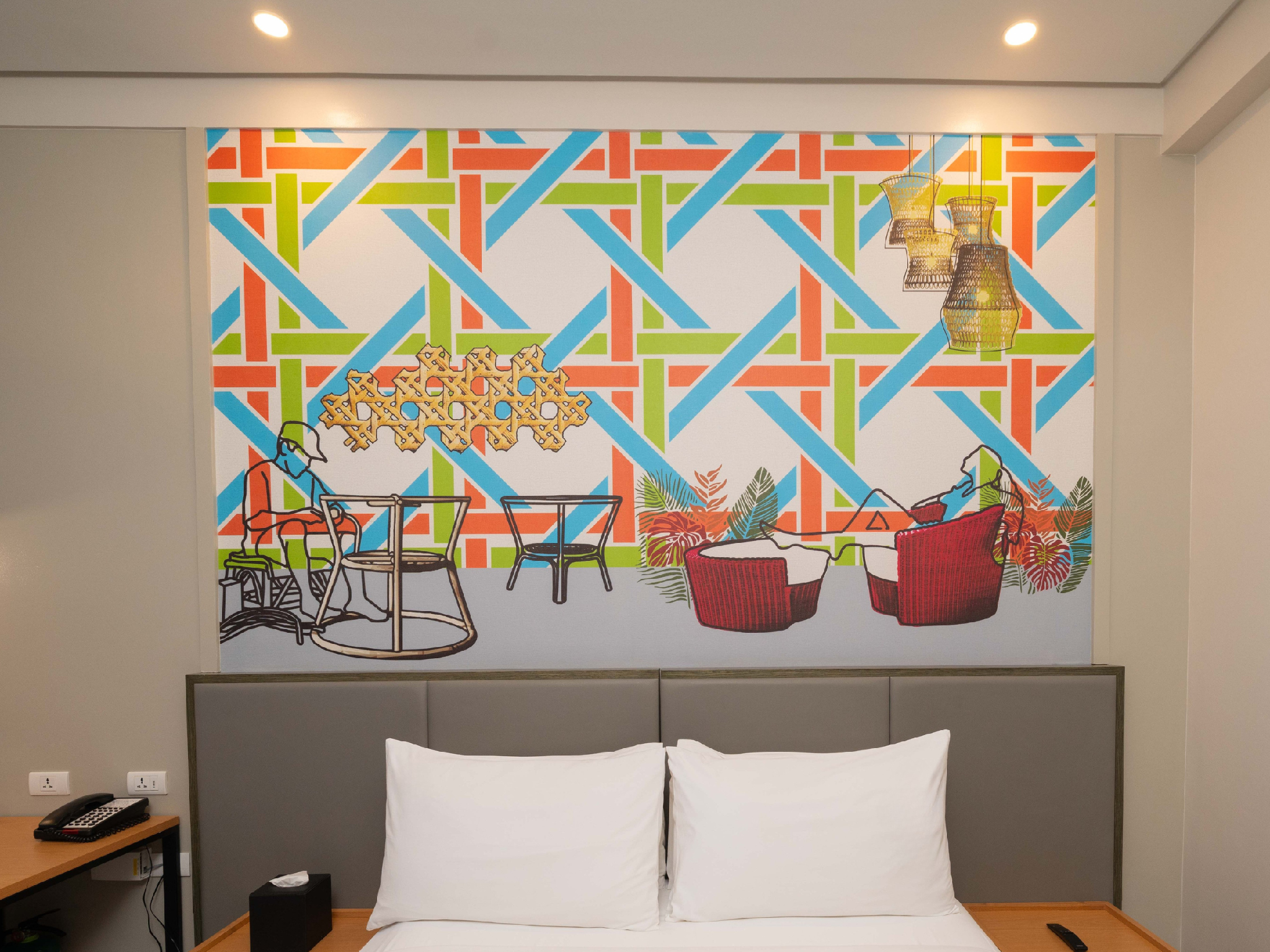 Queen Bed with Seaview
