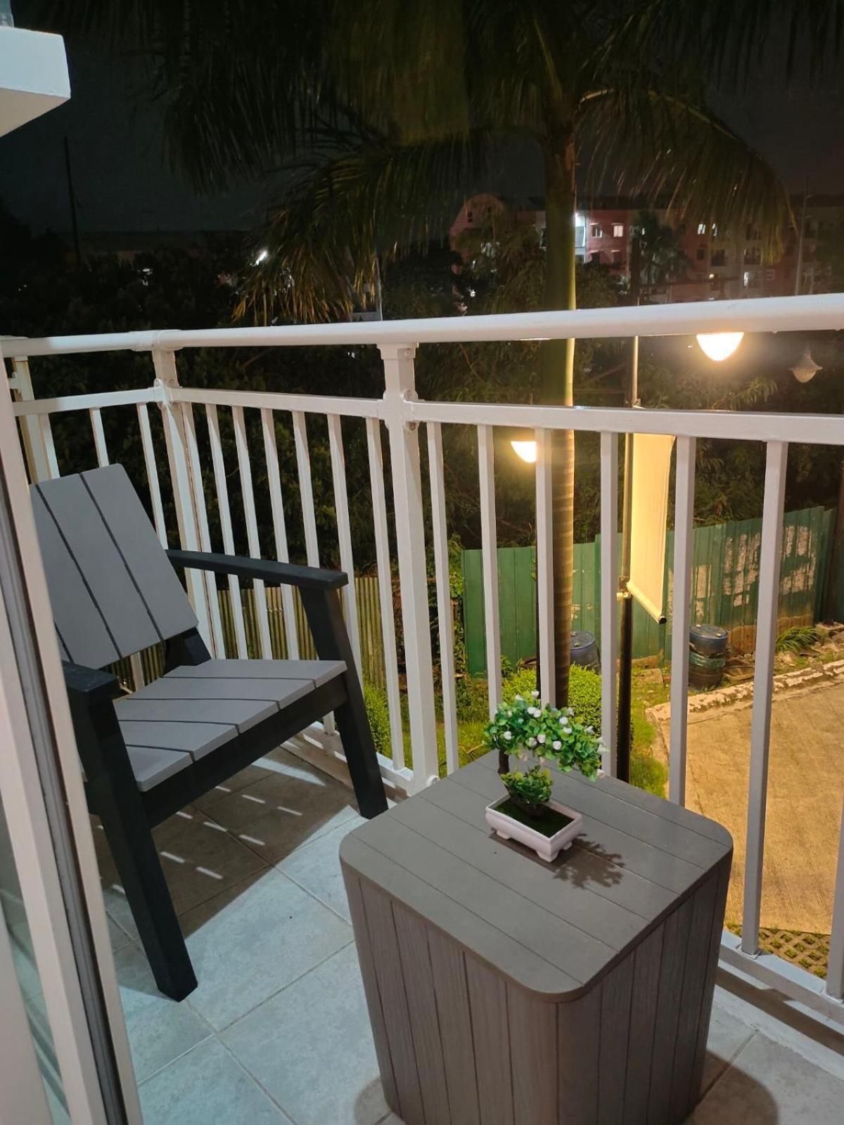 Studio with Balcony