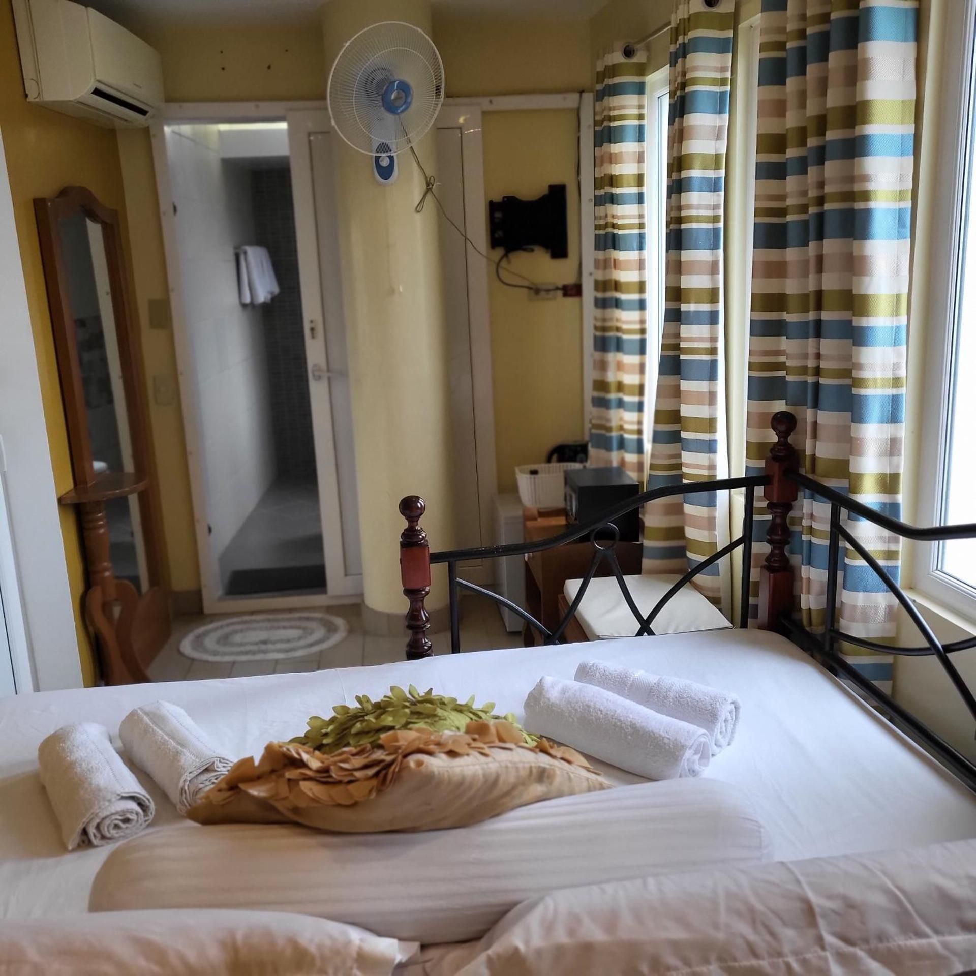Green Monkey Resort Budget Double Room 3