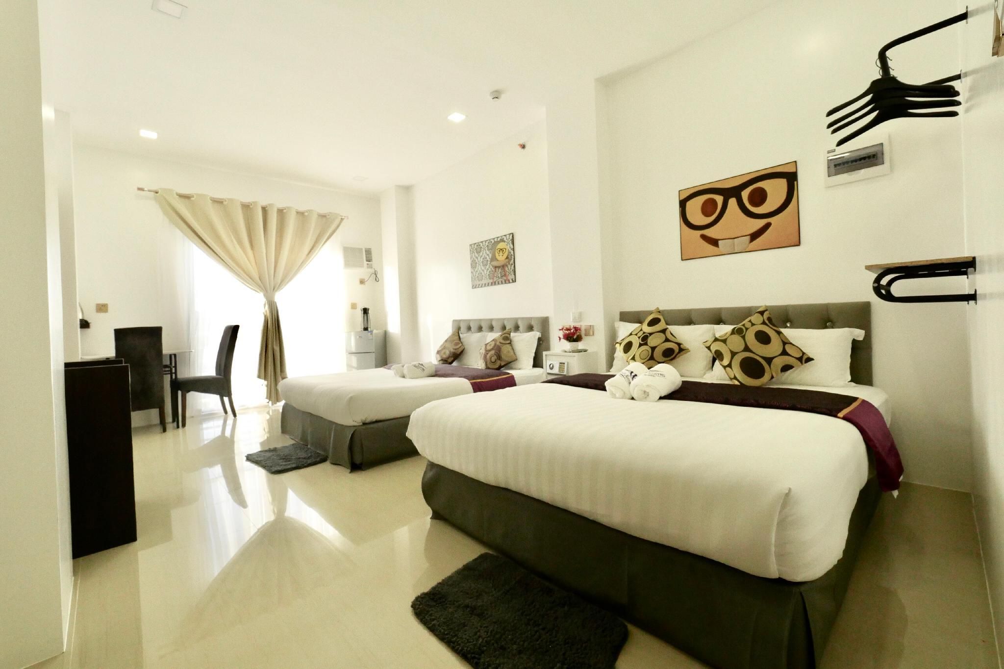 Deluxe Double Double Balcony