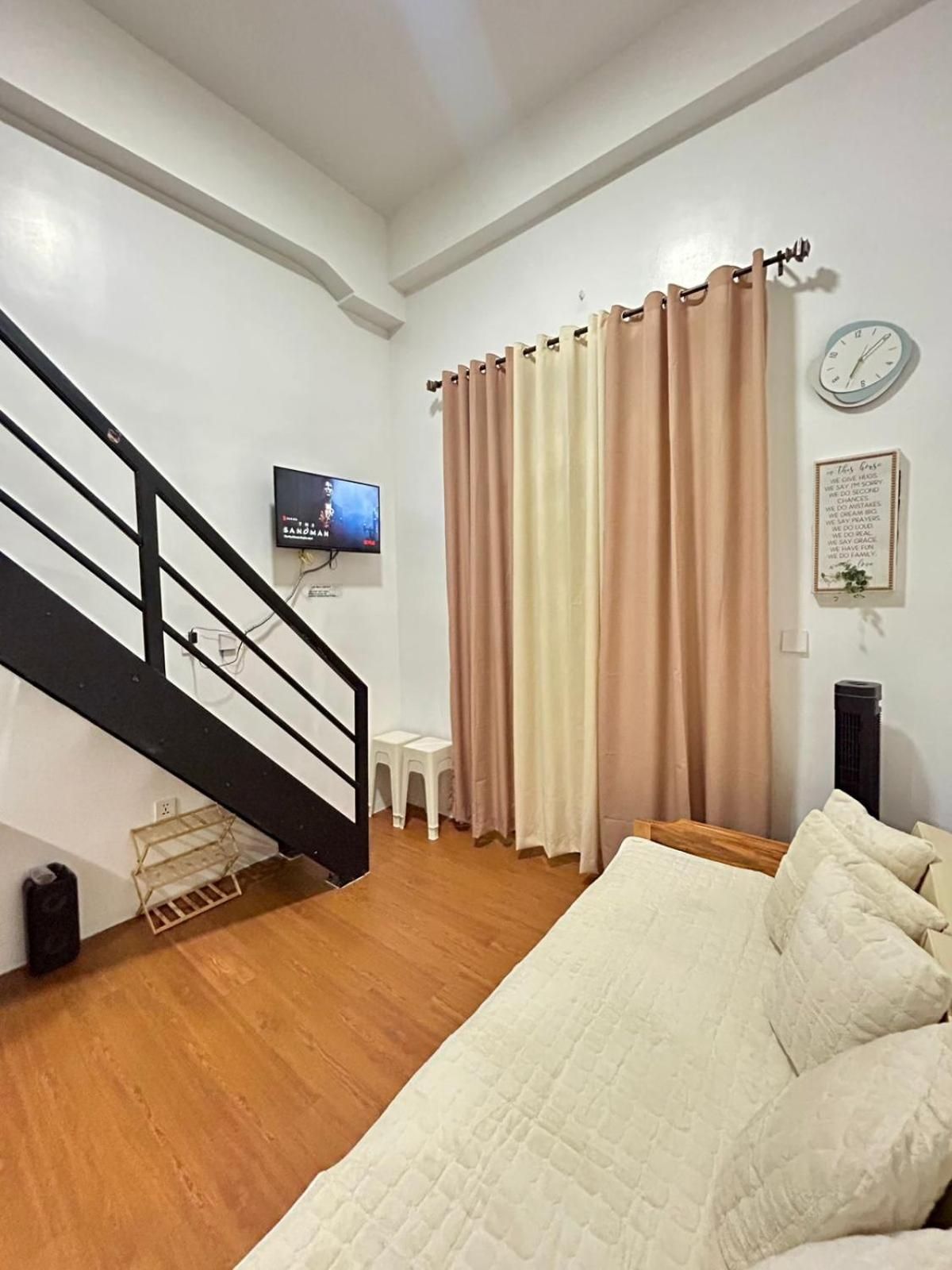 Studio with Balcony