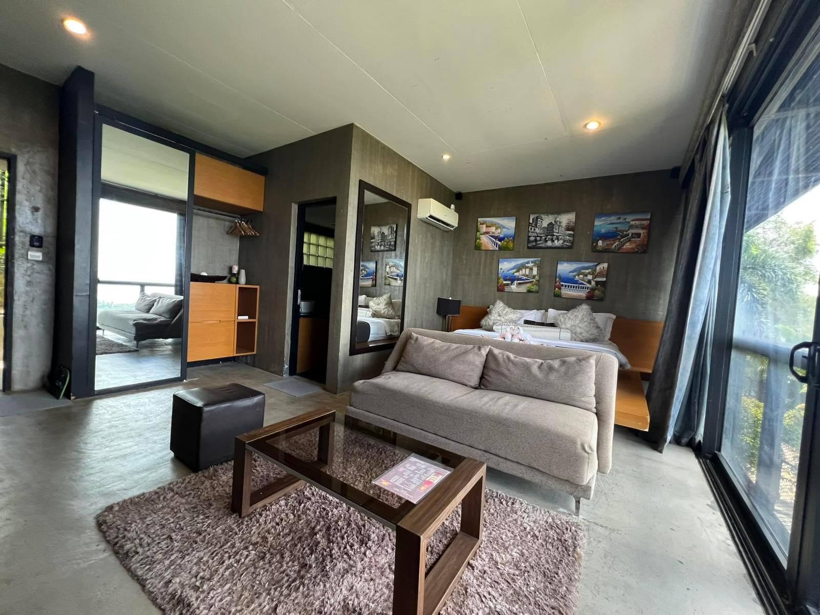 King Suite