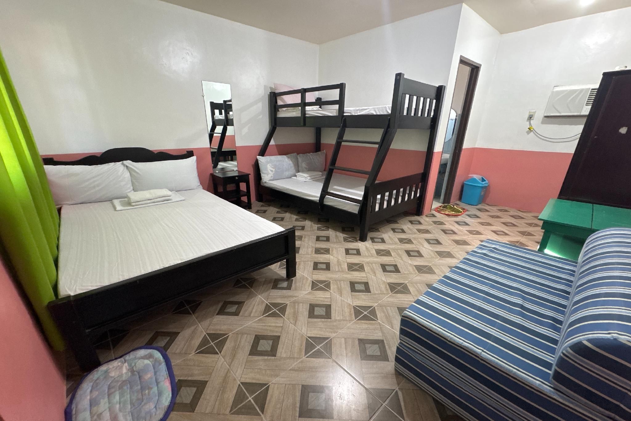 Jamjen's Lodge Room 7 2