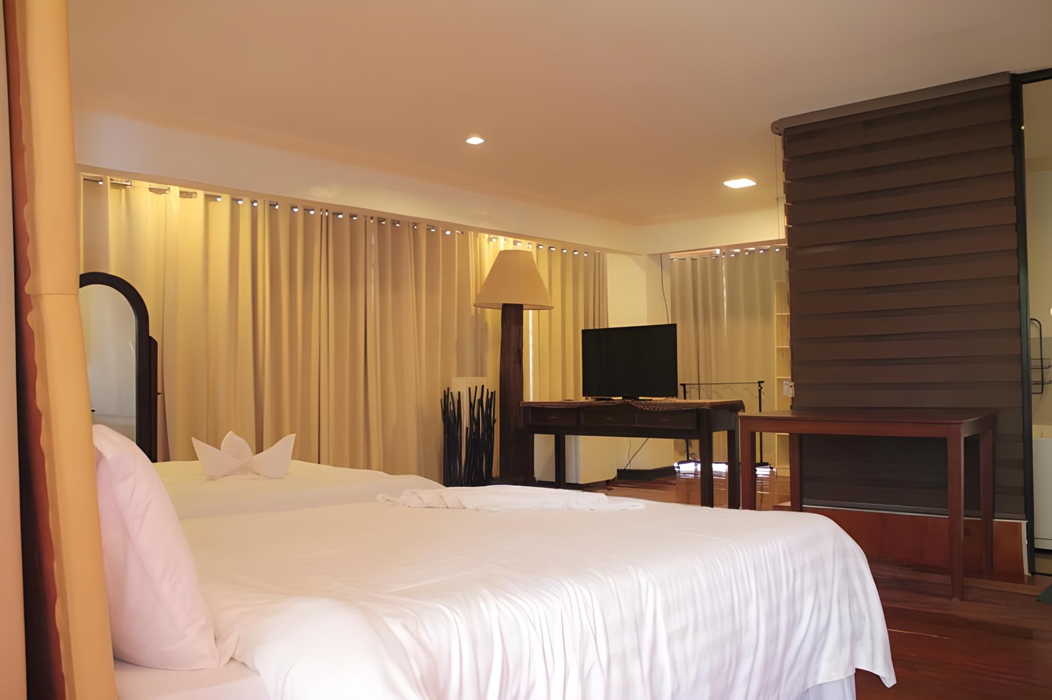 Premier Executive Suites