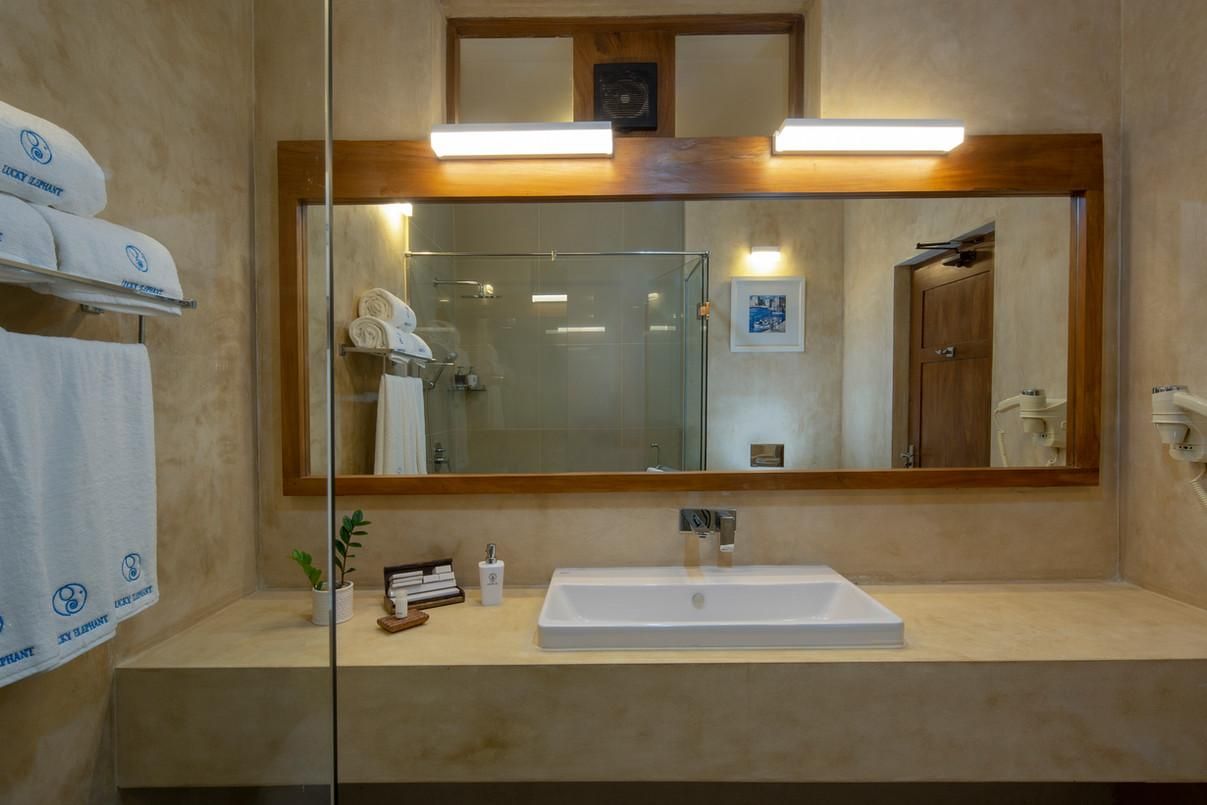 Super Deluxe Double Room Seaview Balcony