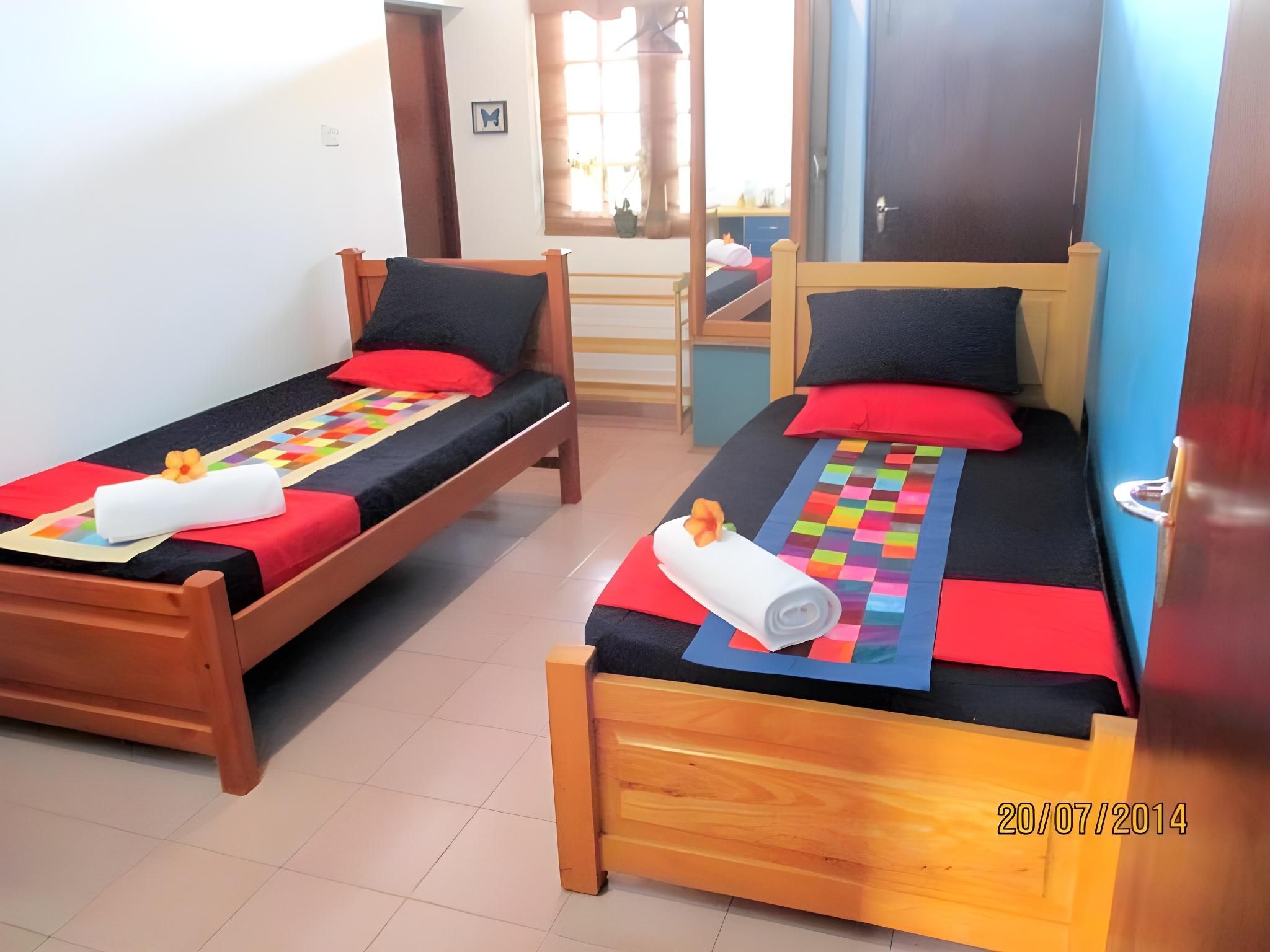Twin (en-suite) 2 Single Beds