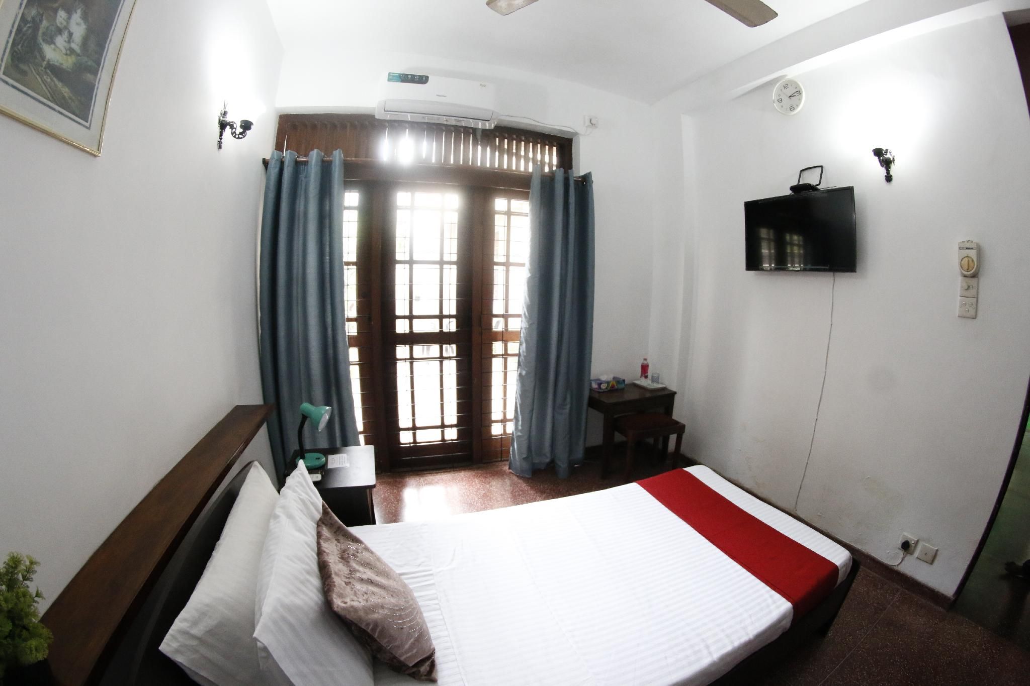 Deluxe Single Room - Non-Smoking