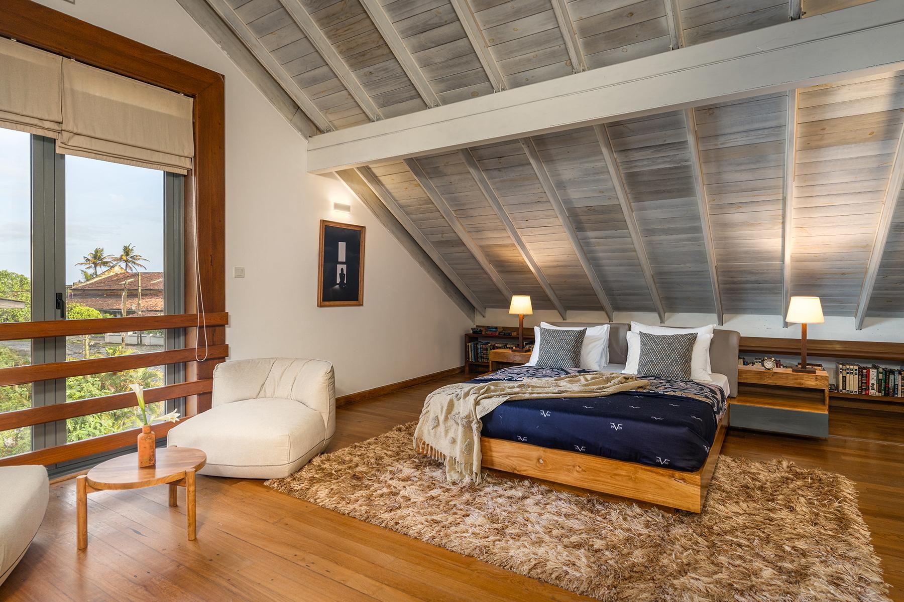 La Muraille, Galle Fort Attic Room