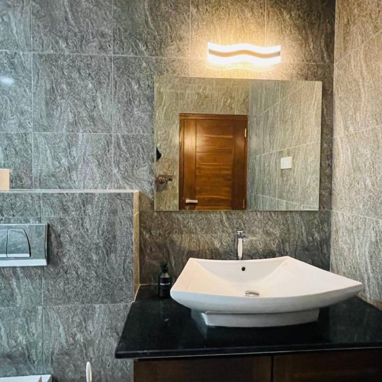 Kandy Villa Grey Family Room 2