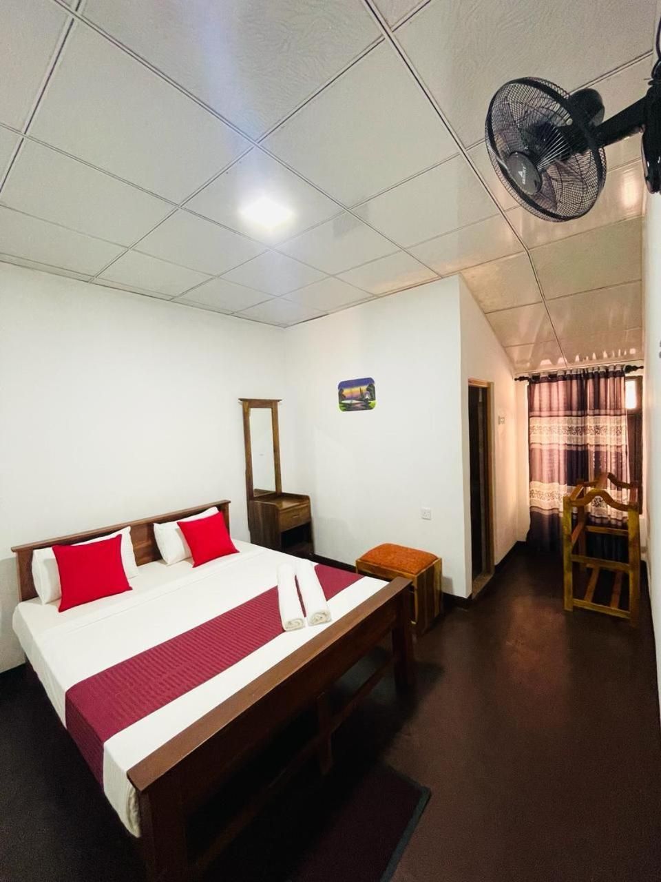 Lake Classical Guest House Double Room