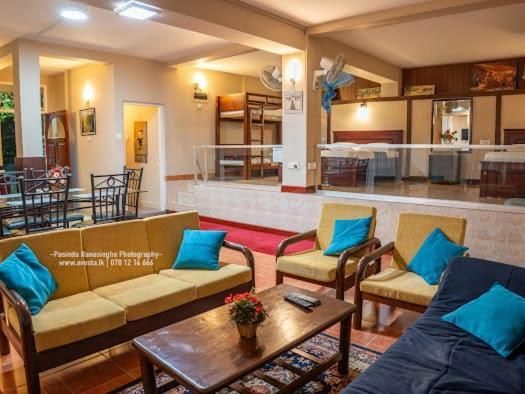 Creek Edge Apartment 