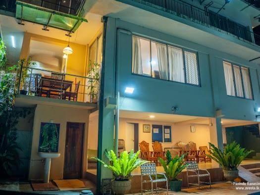 Creek Edge Apartment 