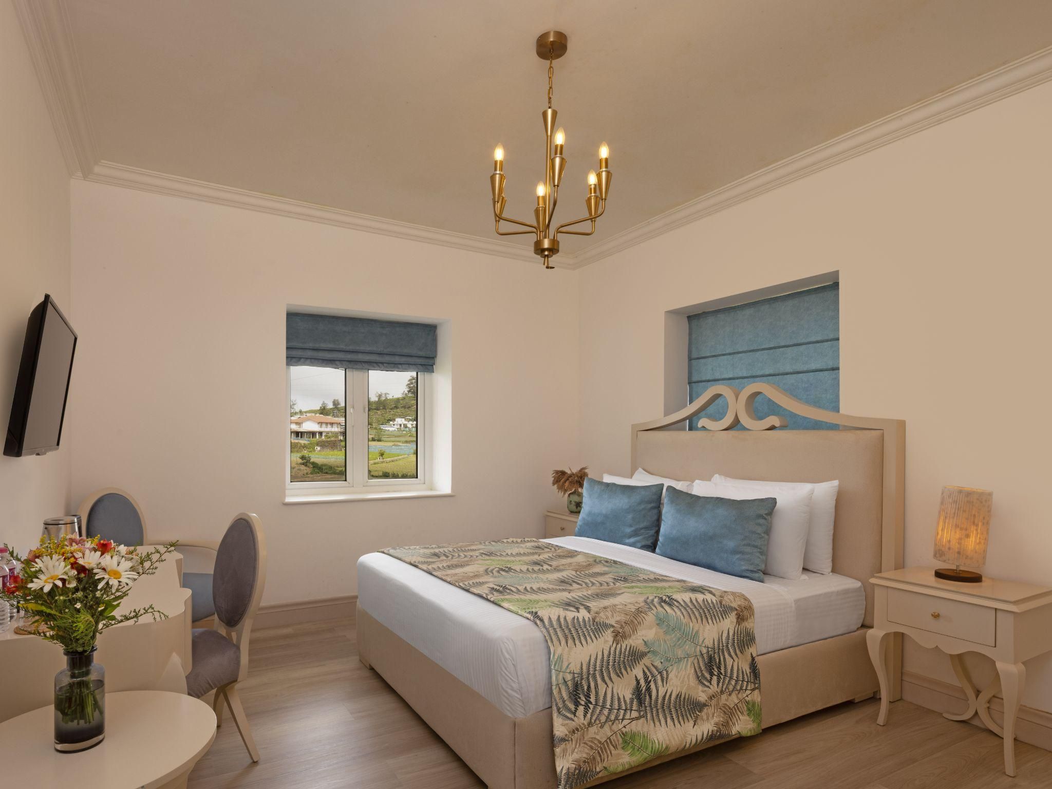 Deluxe Family Room