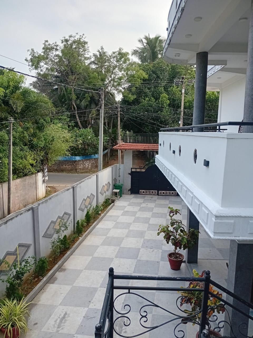 MS GUEST HOUSE